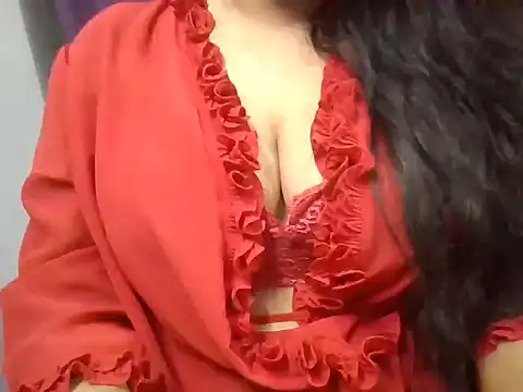 Roopshikha39 online show from October 2025 07:01:02 PM
