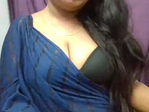 Roopshikha39 online show from October 2025 06:42:02 PM