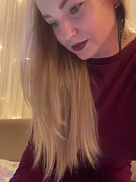 Lady  Maria online show from February 2025 03:47:02 PM