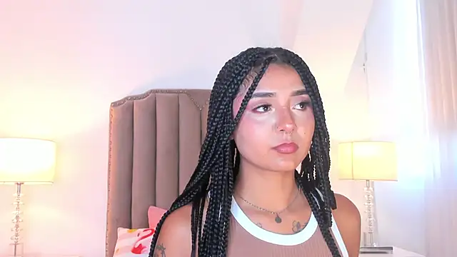 Emma Torres   online show from March 2026 12:09:01 PM