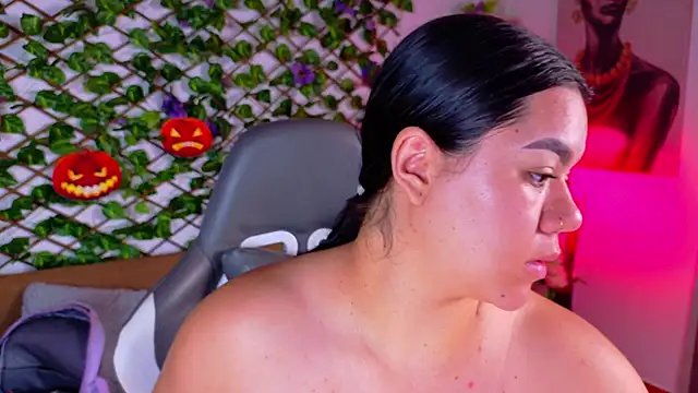 annie barozzi online show from October 2025 01:33:02 PM