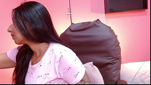 Desipleasure online show from March 2025 08:15:02 PM