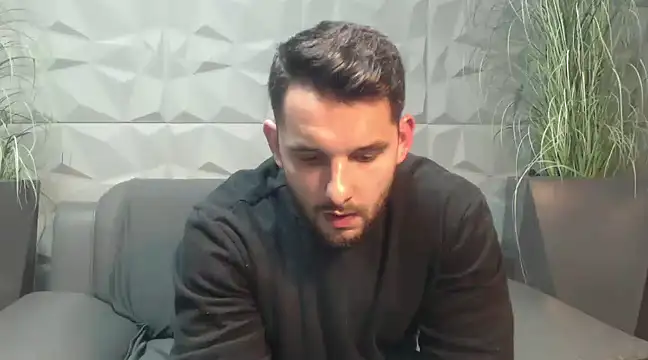 Antoniodiamond online show from March 2025 08:17:01 PM