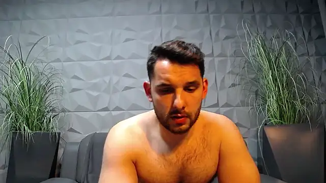 Antoniodiamond online show from March 2025 11:43:01 PM