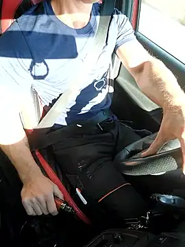 Xcoquinx online show from September 2025 03:23:01 PM