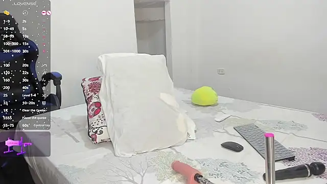 NAMIMAYERS2 online show from December 2024 04:27:02 PM