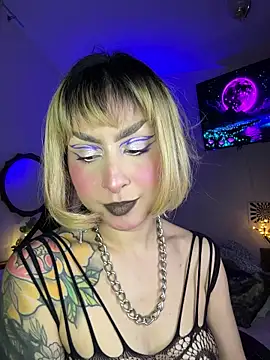 Snapshot of Cinamoonn chatting on March 2026 08:41:02 PM Cinamoonn online show from March 2026 08:41:02 PM