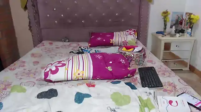 isabelle adj online show from February 2025 08:10:01 AM