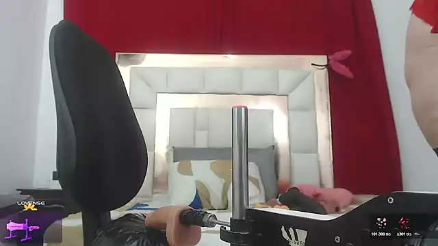 Snapshot of candyrojas chatting on February 2026 07:59:02 AM candyrojas online show from February 2026 07:59:02 AM