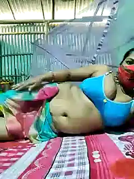 Shristiprakash0 online show from December 2024 07:15:01 AM