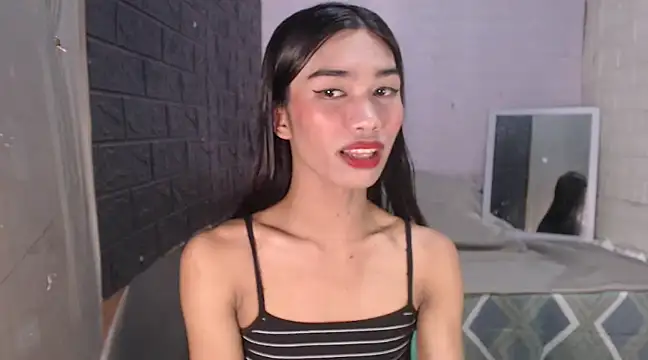 ToKeNa online show from February 2025 11:54:02 AM