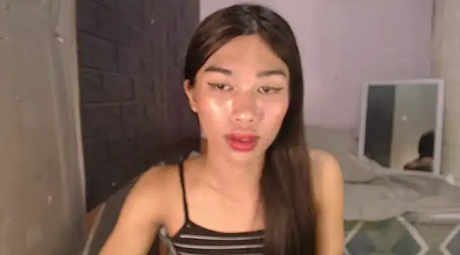 ToKeNa online show from February 2025 02:56:02 PM