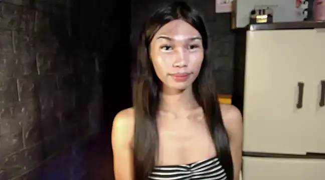 ToKeNa online show from February 2025 08:29:02 PM