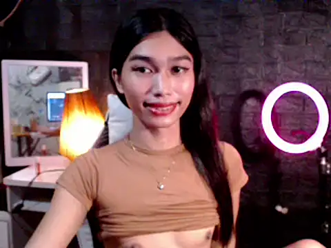 ToKeNa online show from March 2025 12:47:01 AM