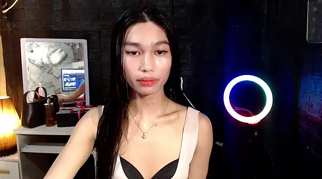 ToKeNa online show from March 2025 12:08:01 AM