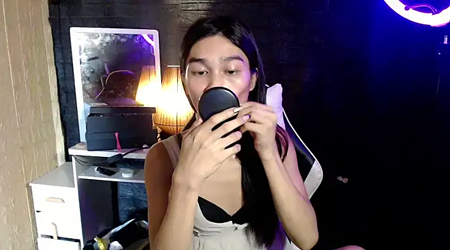 ToKeNa online show from March 2025 07:22:02 AM