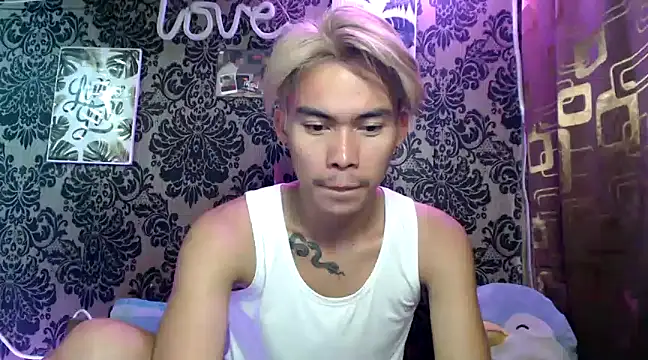 Snapshot of asianpatt69 chatting on December 2024 08:30:01 AM asianpatt69 online show from December 2024 08:30:01 AM