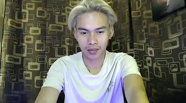 Snapshot of asianpatt69 chatting on December 2024 06:33:02 AM asianpatt69 online show from December 2024 06:33:02 AM