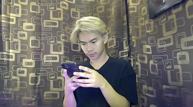 Snapshot of asianpatt69 chatting on December 2024 06:30:02 PM asianpatt69 online show from December 2024 06:30:02 PM