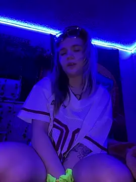 Snapshot of Cutiepiespanks chatting on March 2025 12:31:02 AM Cutiepiespanks online show from March 2025 12:31:02 AM