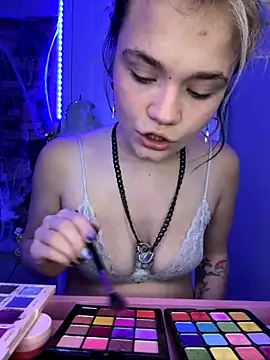 Snapshot of Cutiepiespanks chatting on October 2025 01:11:01 AM Cutiepiespanks online show from October 2025 01:11:01 AM