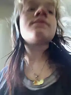 Snapshot of Cutiepiespanks chatting on March 2026 05:46:01 PM Cutiepiespanks online show from March 2026 05:46:01 PM