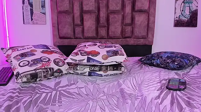 NaughtyAnaa online show from January 2025 06:14:01 AM