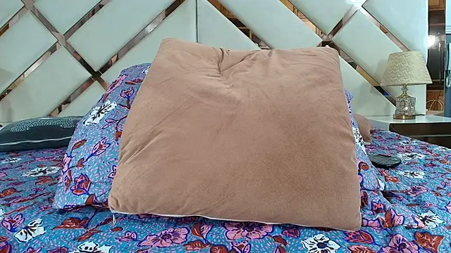 NaughtyAnaa online show from March 2025 06:41:01 AM