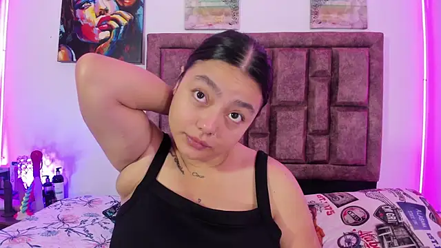 NaughtyAnaa online show from September 2025 02:53:01 PM