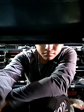 000002m online show from November 2025 03:33:02 PM