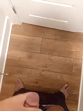 Snapshot of Mark_Dad chatting on January 2025 04:28:02 AM Mark Dad online show from January 2025 04:28:02 AM