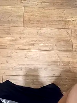 Snapshot of Mark_Dad chatting on November 2025 10:18:02 AM Mark Dad online show from November 2025 10:18:02 AM