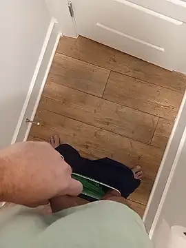 Snapshot of Mark_Dad chatting on January 2026 12:29:02 PM Mark Dad online show from January 2026 12:29:02 PM