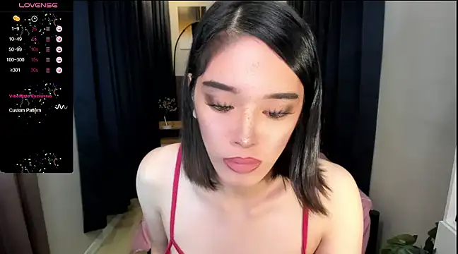 TsHeartXxx online show from December 2024 04:58:02 AM