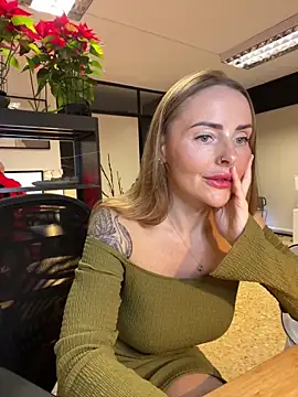 EmaSalis online show from December 2024 09:06:01 AM