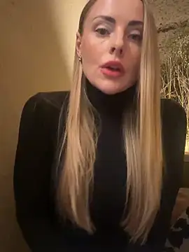 EmaSalis online show from February 2025 01:17:02 PM