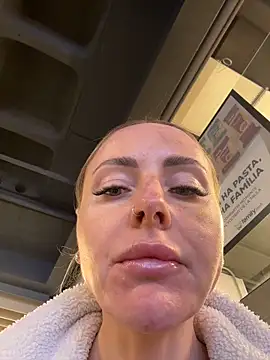 EmaSalis online show from February 2026 08:58:02 AM