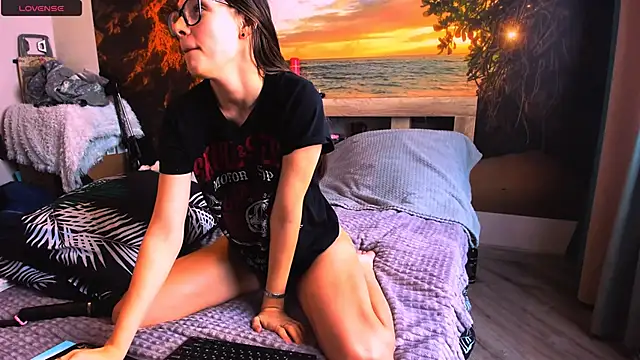 MollyLollipop online show from February 2025 06:35:01 AM