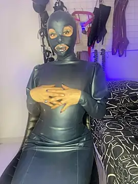 mylatexpleasure online show from August 2026 07:35:01 PM