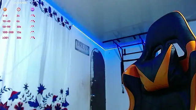 Adam Hudsond online show from January 2026 12:14:02 AM