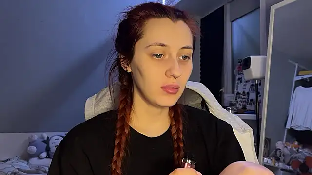 Uniarten online show from January 2026 08:14:02 PM