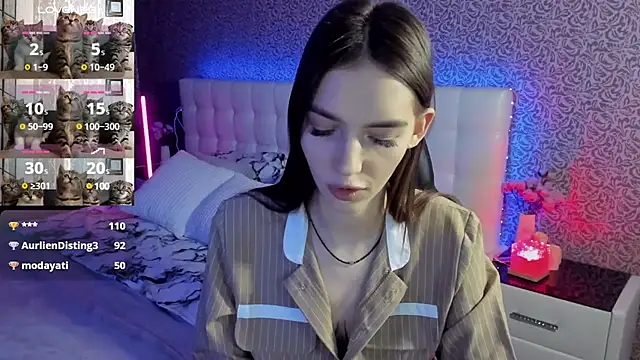 SophieCatty online show from March 2025 02:34:02 PM