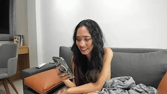 itsyourcassie online show from March 2025 06:16:02 AM