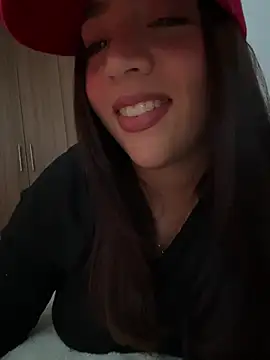 Snapshot of marcimaa chatting on January 2025 09:45:01 PM marcimaa online show from January 2025 09:45:01 PM