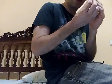 White rabbit  online show from September 2025 08:52:02 PM