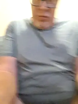 Snapshot of Razorhoof767 chatting on February 2025 03:17:02 AM Razorhoof767 online show from February 2025 03:17:02 AM