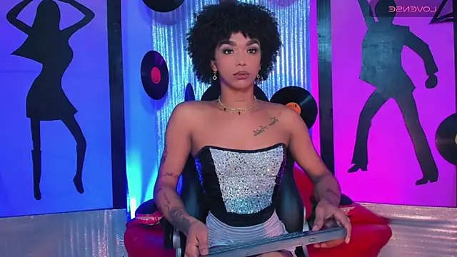 nickyminach  online show from July 2026 07:10:02 PM