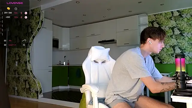 Cryptikov online show from September 2025 08:39:01 AM