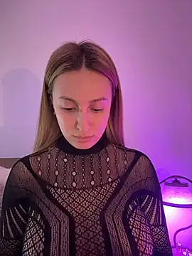 Snapshot of Eva_Ryen chatting on February 2026 04:06:02 PM Eva Ryen online show from February 2026 04:06:02 PM