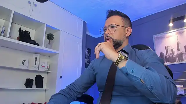 MrFrank tattoo online show from March 2025 12:17:01 PM